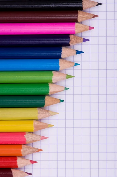 彩色铅笔在纸上 — 图库照片