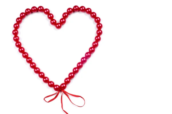 Herz aus roten Perlen — Stockfoto