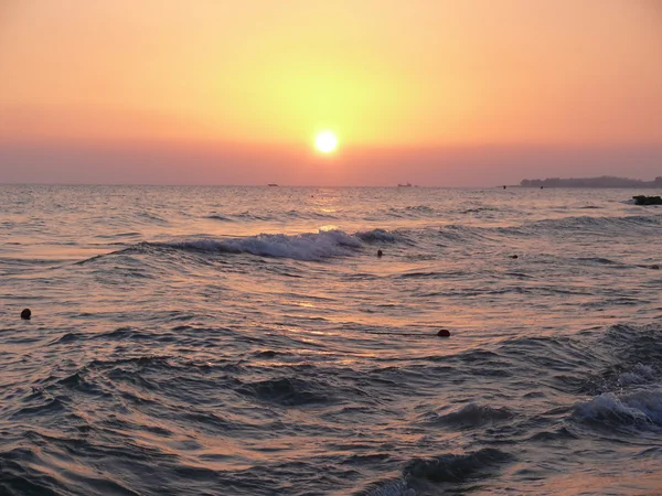 中には地中海の夕日 — ストック写真