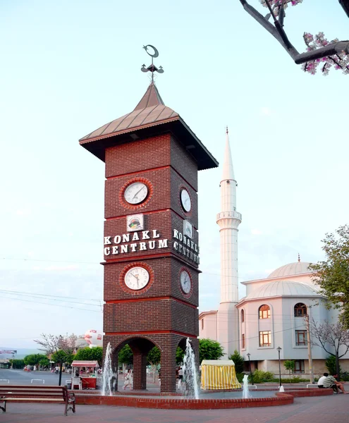 Kule saati - Konaklı, Türkiye