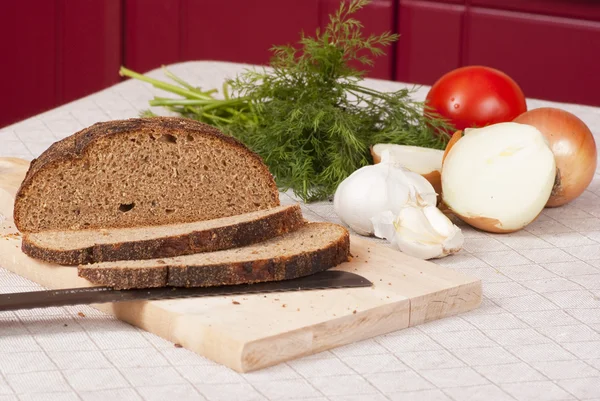 Brood en groenten — Stockfoto