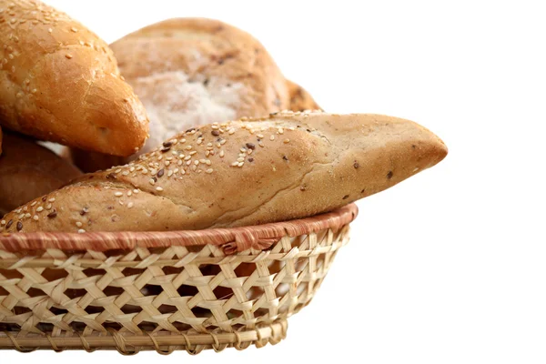 Układ chleba w koszyku — Zdjęcie stockowe