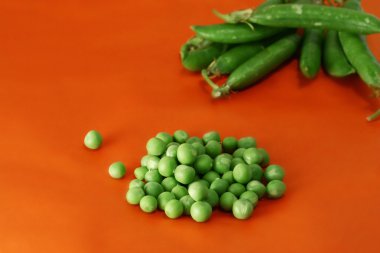 Green peas vegetable clipart