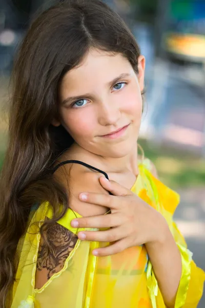 Beleza adolescente menina — Fotografia de Stock