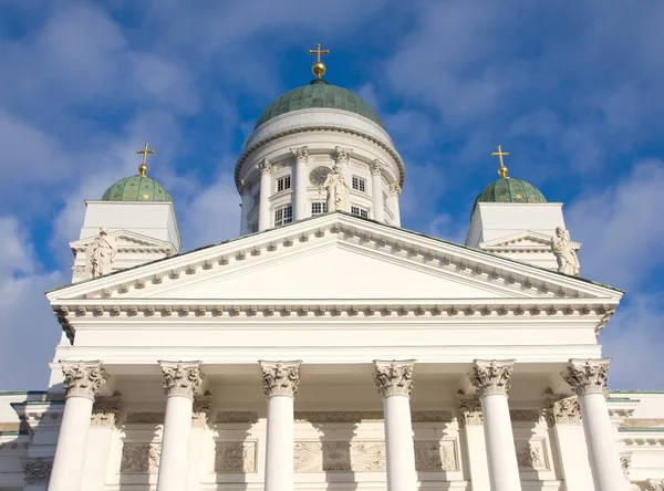 Kathedrale von Helsinki im blauen Himmel — Stockfoto