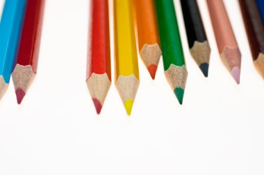 Renkli kalemler