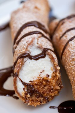 Cannolo