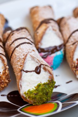 Cannoli