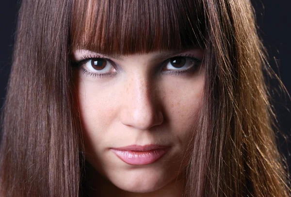Portret van mooie brunette . — Stockfoto
