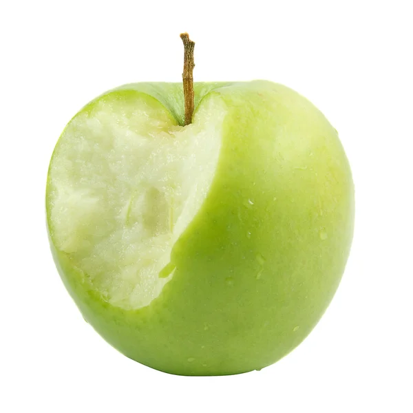 Зеленое яблоко бит. Изолированные над белой . — стоковое фото
