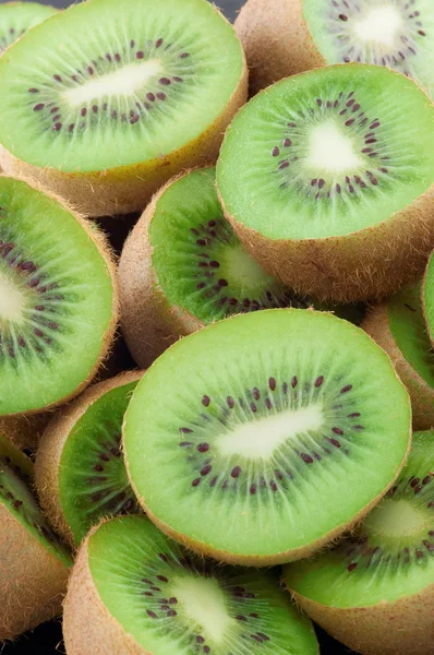 Food Kiwi Fruit slices. — kuvapankkivalokuva