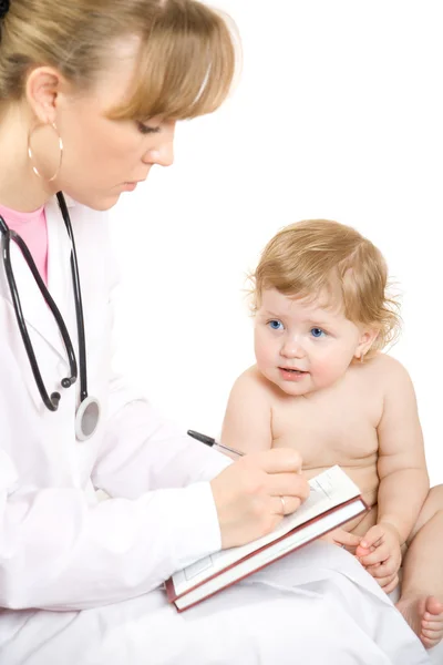 Doctor pediatrician write receipt — Stock Photo, Image