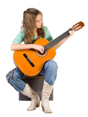 Gitarlı genç kız.