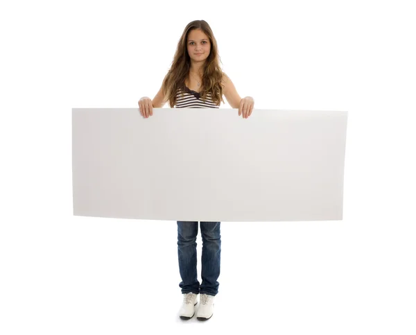 Ung flicka håller en vit banderoll — Stockfoto