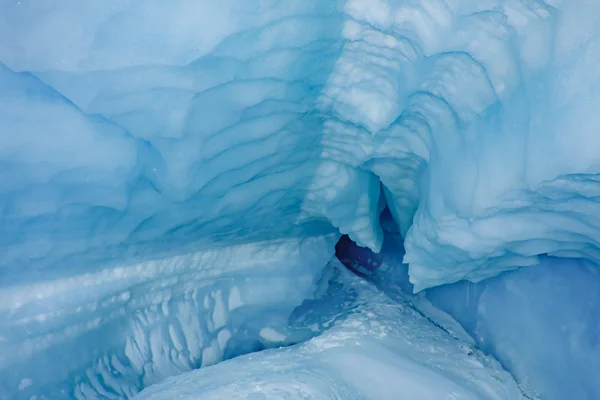 Blue Ice cave — Stock Photo, Image