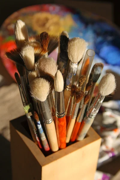 It is a lot of art brushes — Stock Photo, Image