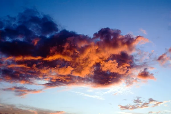 Σούρουπο σύννεφο — Φωτογραφία Αρχείου