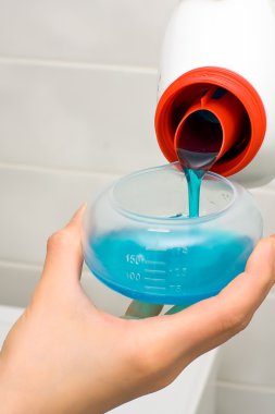 Pouring gel clipart