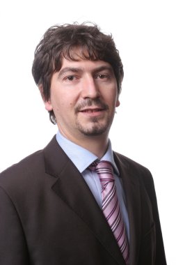 Portait genç iş adamı izole