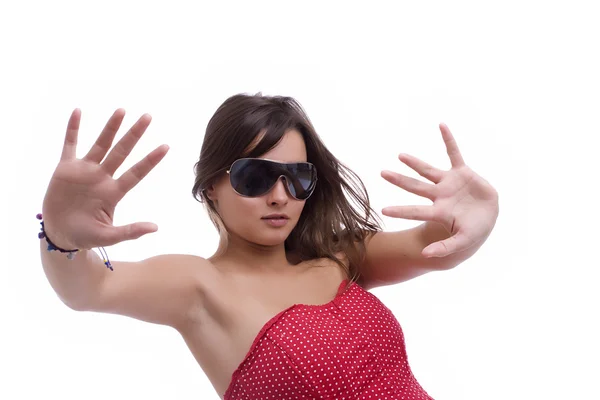 Schöne Frau mit Sonnenbrille — Stockfoto