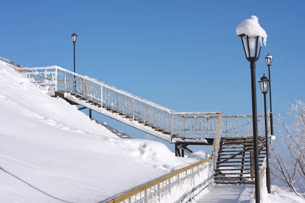 Snow-covered stairs — Stock Photo, Image