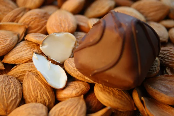 Čokoláda a mandle — Stock fotografie