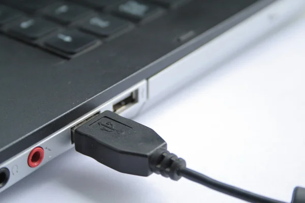 Zwarte USB-kabel — Stockfoto
