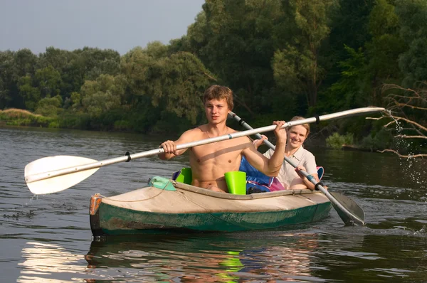 Coppia di kayaker — Foto Stock