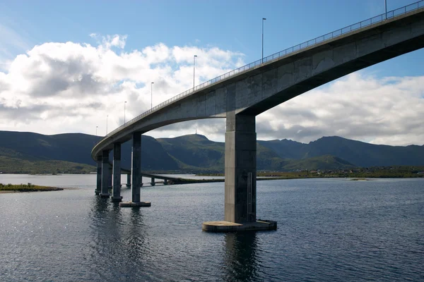 Long modern bridge in norway — Stock Photo, Image