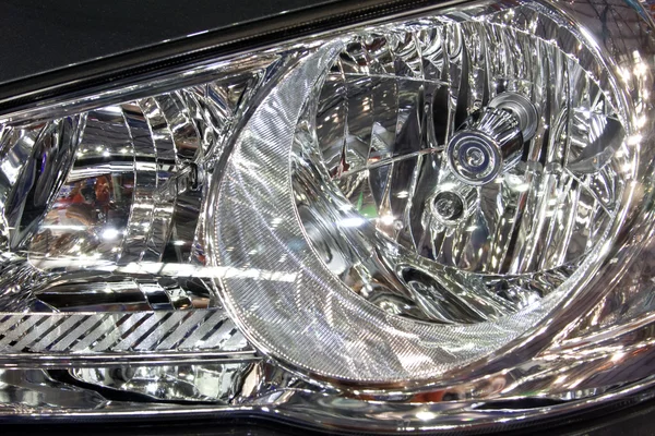 Modern otomobil kafa lambası — Stok fotoğraf