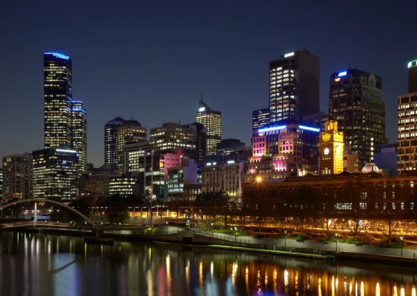 Melbourne cbd nachts — Stockfoto