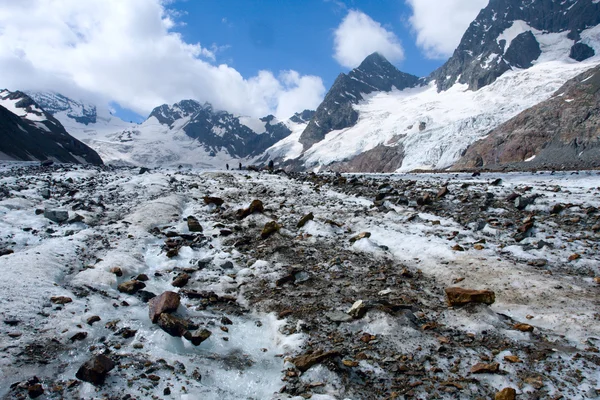 岩の巨大な氷河 — ストック写真