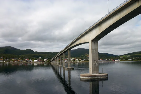 Bridge over fjord — Stock Photo, Image