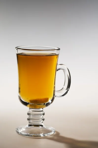 Limonlu çay bardağı. — Stok fotoğraf