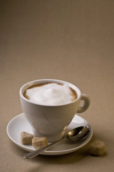 Κύπελλο καπουτσίνο καφέ — Φωτογραφία Αρχείου