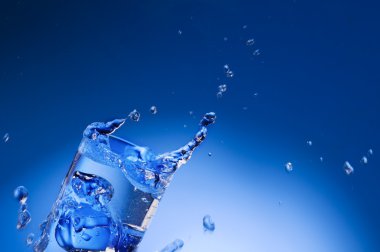 Mineral water splashing clipart