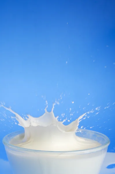 Mleko rozchlapać szczegół — Zdjęcie stockowe