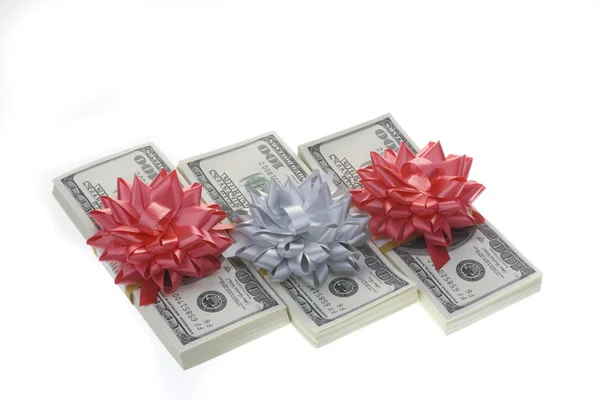 Pacotes de dinheiro com decoração de papel . — Fotografia de Stock