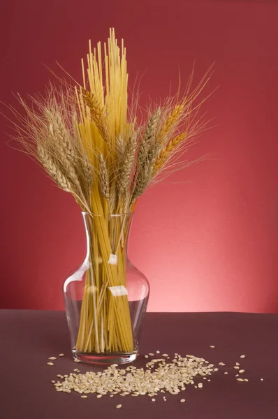 이탈리아 파스타 및 곡물과 곡물. — 스톡 사진