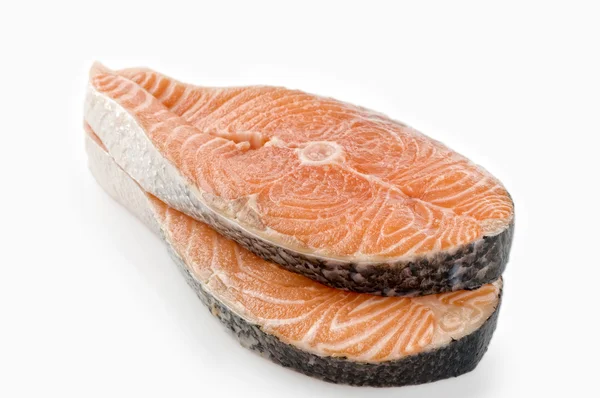Filete crudo de salmón sobre blanco —  Fotos de Stock