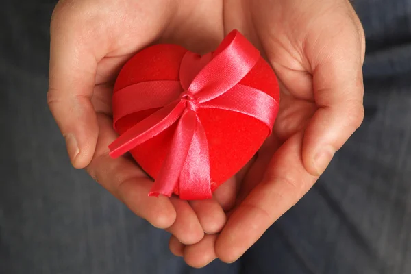 Heart in a gift — Stock Photo, Image