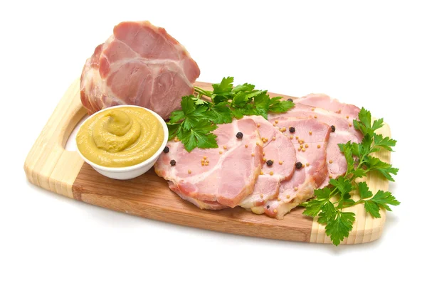 Gerookt vlees met mosterd en kruiden — Stockfoto