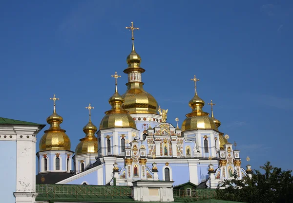 Myhailivskyj zlatými kupolemi katedrála — Stock fotografie