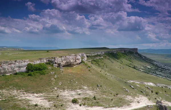 La Crimea las montañas calcáreas — Foto de Stock