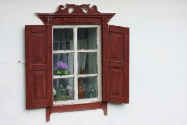 Eski pencere