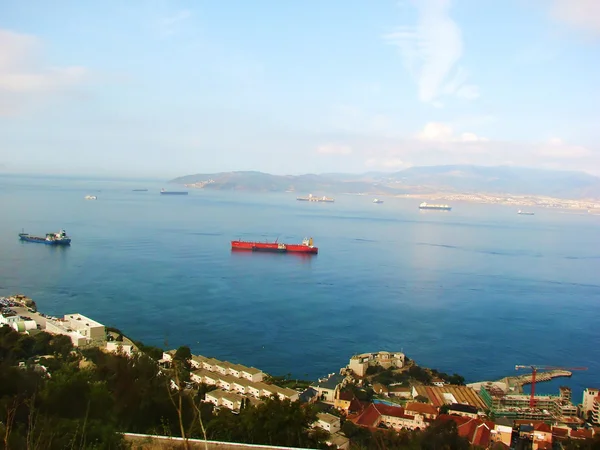 Mar-bahía de Gibraltar desde la montaña Imagen de archivo