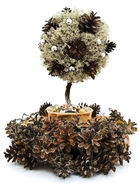 Decorative tree in garland — Stock Photo, Image