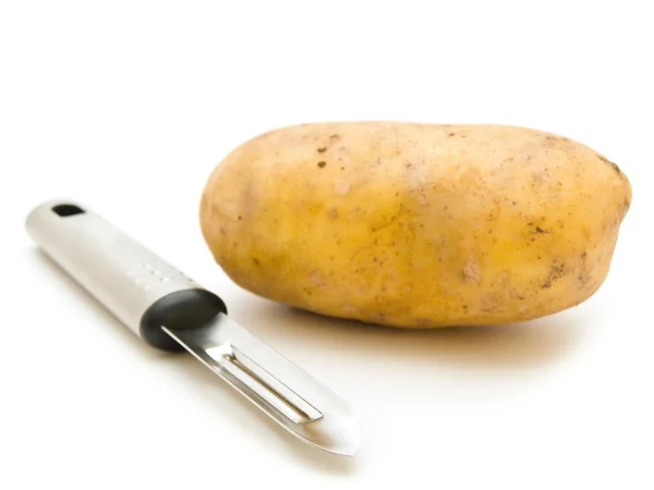 Картопля з ножем — стокове фото