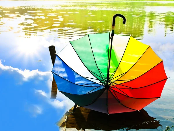Veelkleurige paraplu — Stockfoto
