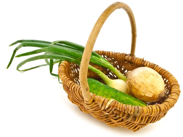 Verduras en cesta —  Fotos de Stock